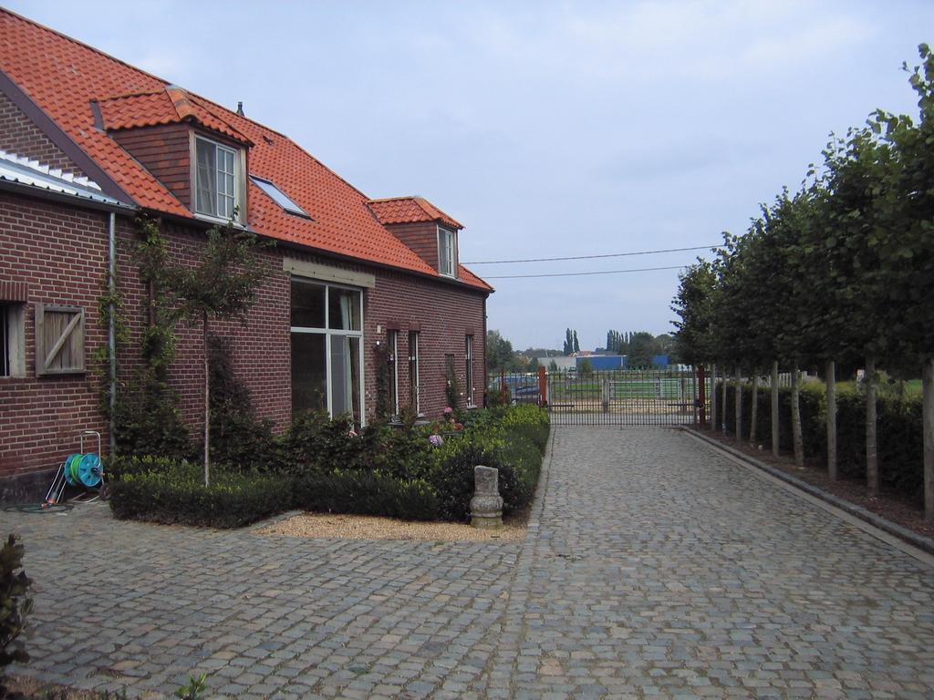 B&B Het Welthof Bree Exterior photo